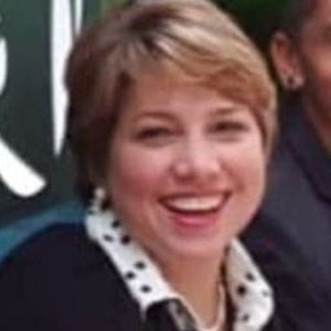 Meet your Posher, Ana helena